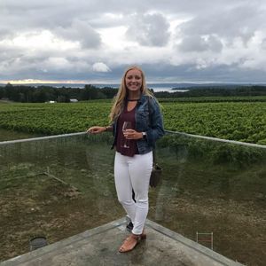 Meet your Posher, Hannah